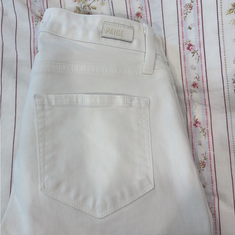 PAIGE White Jeans Classic Straight-Leg Style